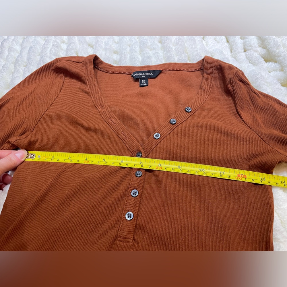 BANANA REPUBLIC | Ribbed Henley Long Sleeve
Stretchy Tight Rust Bodysuit XS - Picture 11 of 15